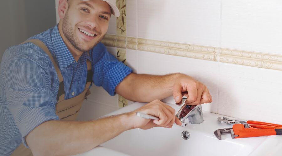 Expert burst pipe repair services in Minter, AL
